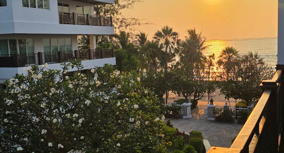 For sale 2 bedrooms condo in Cha Am, Phetchaburi