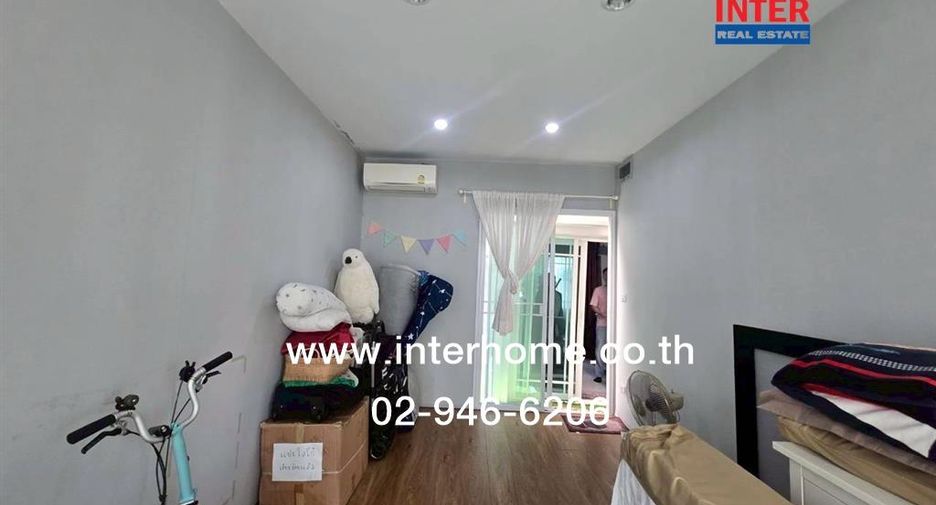 For sale 3 bedrooms house in Khan Na Yao, Bangkok