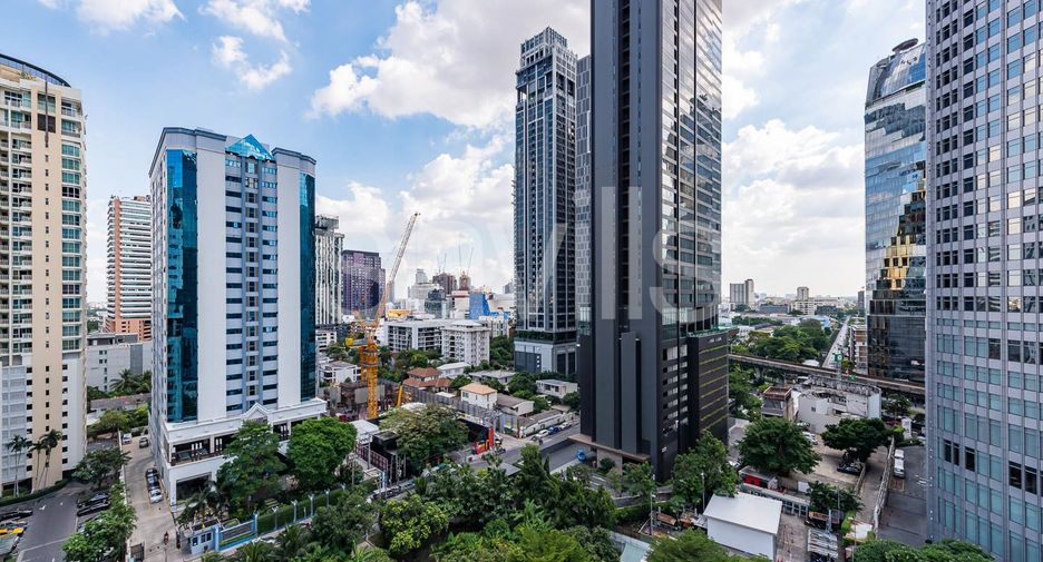 For rent そして for sale 2 ベッドルーム condo in Khlong Toei, Bangkok