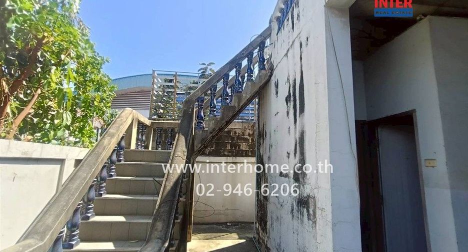 Casa en venta de 5 habitaciones en Mueang Samut Sakhon, Samut Sakhon