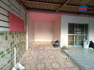 For sale 3 bedrooms townhouse in Mueang Samut Sakhon, Samut Sakhon