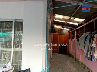 For sale 3 bedrooms townhouse in Mueang Samut Sakhon, Samut Sakhon