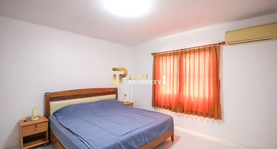 Casa adosada en venta de 2 habitaciones en Cha Am, Phetchaburi