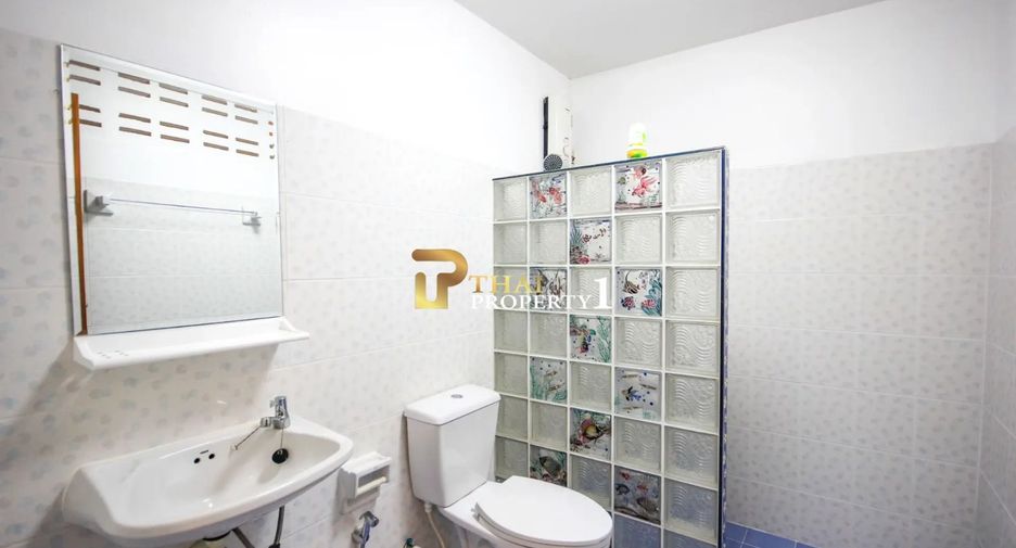 Casa adosada en venta de 2 habitaciones en Cha Am, Phetchaburi