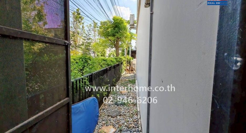 For sale 3 ベッドルーム townhouse in Prawet, Bangkok