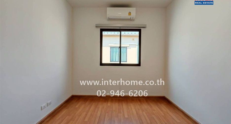 For sale 3 ベッドルーム townhouse in Prawet, Bangkok
