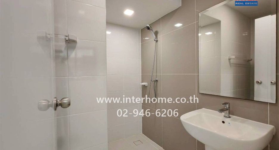 For sale 3 ベッドルーム townhouse in Prawet, Bangkok