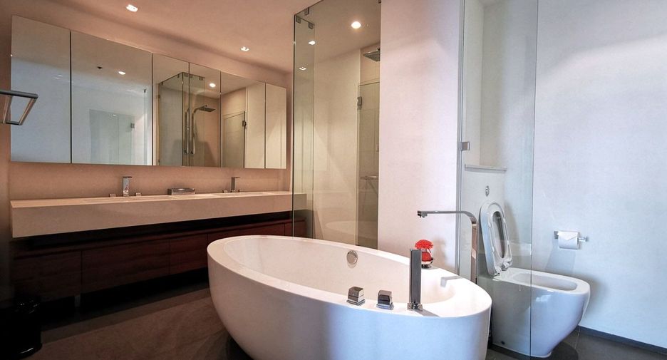 Wohnung zur Miete mit 4 Zimmer in Sathon, Bangkok