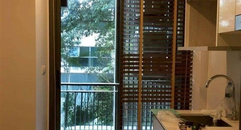 For sale 1 bed condo in Phaya Thai, Bangkok