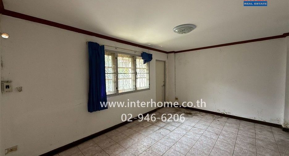 For sale 10 bedrooms house in Bang Kapi, Bangkok