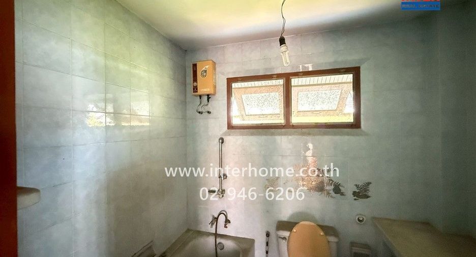 For sale 10 bedrooms house in Bang Kapi, Bangkok