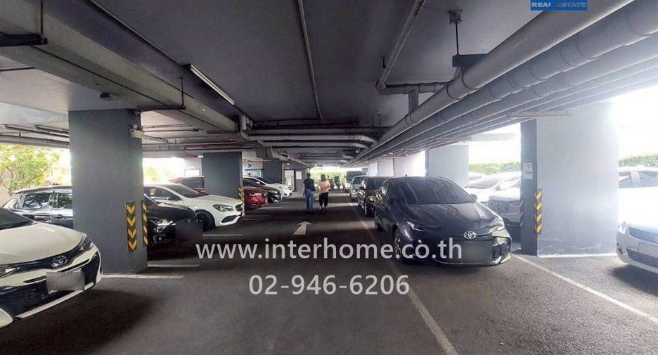 For sale 1 bed condo in Huai Khwang, Bangkok