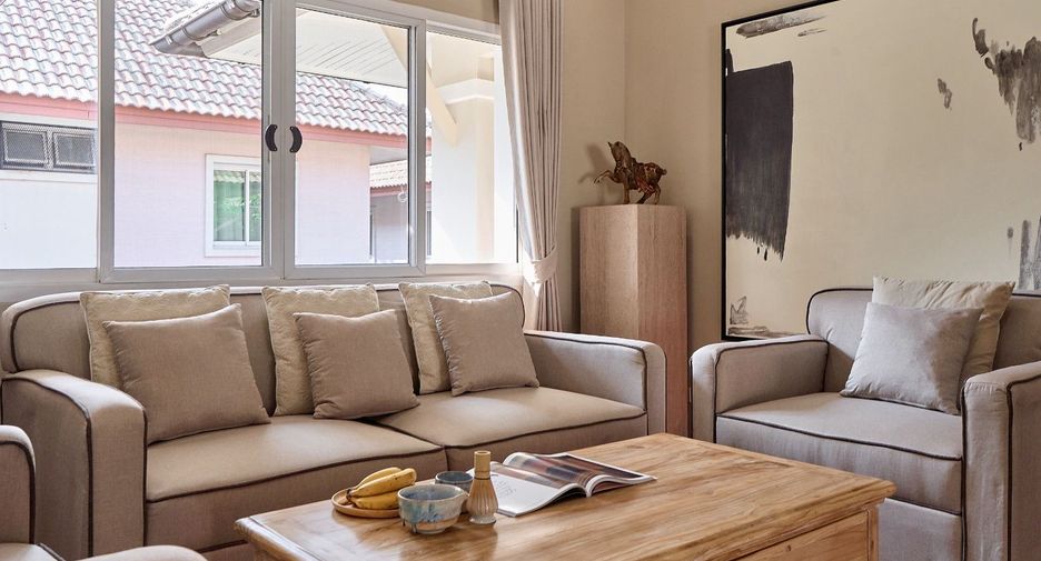 For sale 4 bedrooms house in Mueang Chiang Mai, Chiang Mai
