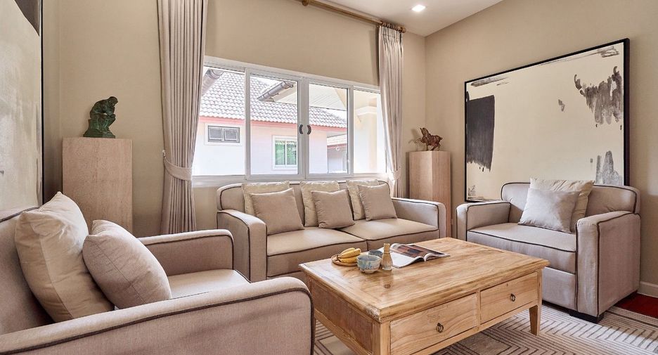 For sale 4 bedrooms house in Mueang Chiang Mai, Chiang Mai