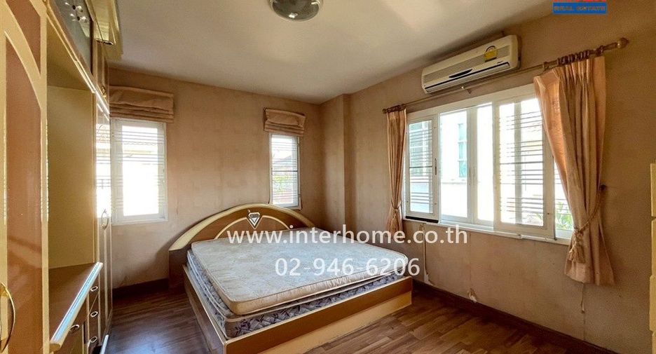 Haus zum Kauf mit 3 Zimmer in Bang Bon, Bangkok