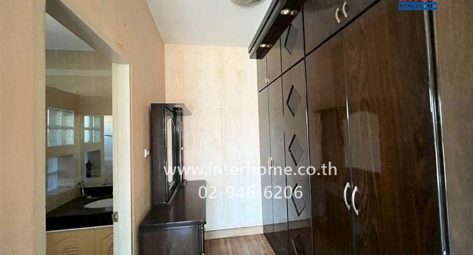 Haus zum Kauf mit 3 Zimmer in Bang Bon, Bangkok