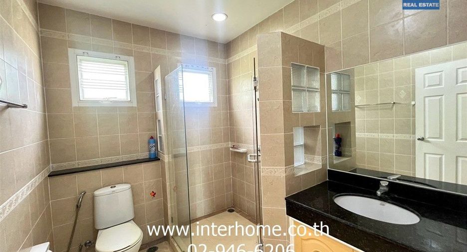 Haus zum Kauf mit 3 Zimmer in Bang Bon, Bangkok