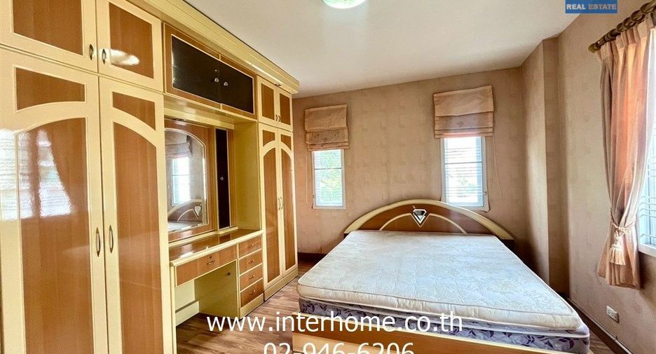 Haus zum Kauf mit 3 Zimmer in Bang Bon, Bangkok