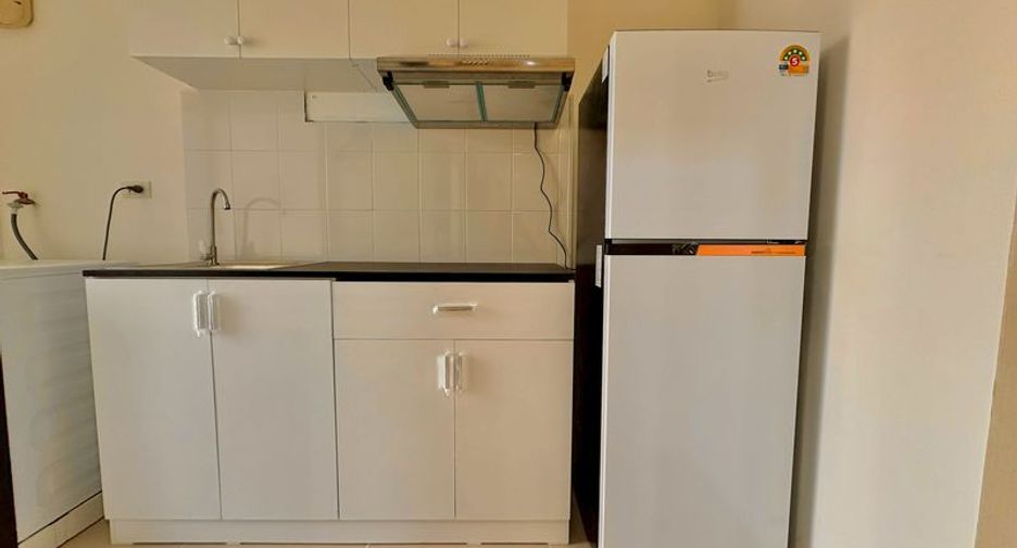 Condo en venta de 1 habitaciones en Si Racha, Chonburi