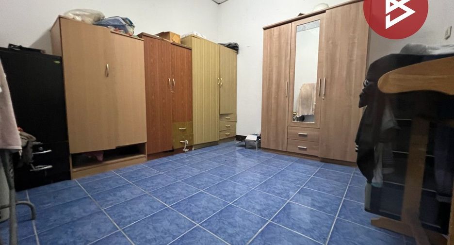 Haus zum Kauf mit 5 Zimmer in Mueang Nakhon Pathom, Nakhon Pathom
