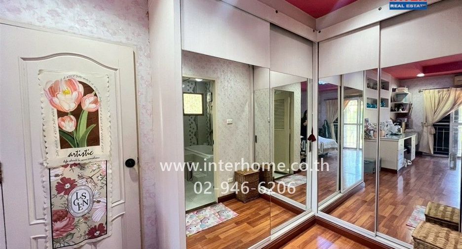 Haus zum Kauf mit 10 Zimmer in Bang Bon, Bangkok