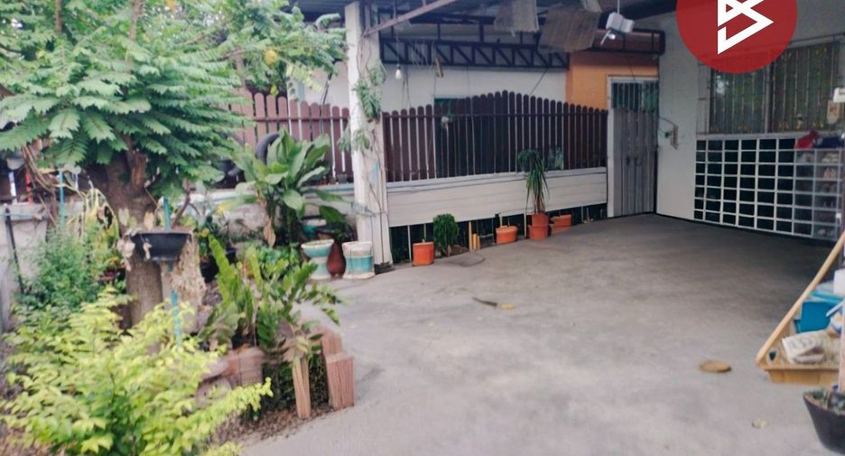 For sale 2 ベッドルーム house in Ban Bueng, Chonburi