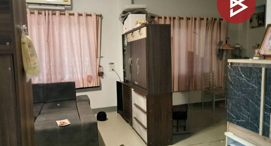 For sale 2 ベッドルーム house in Ban Bueng, Chonburi