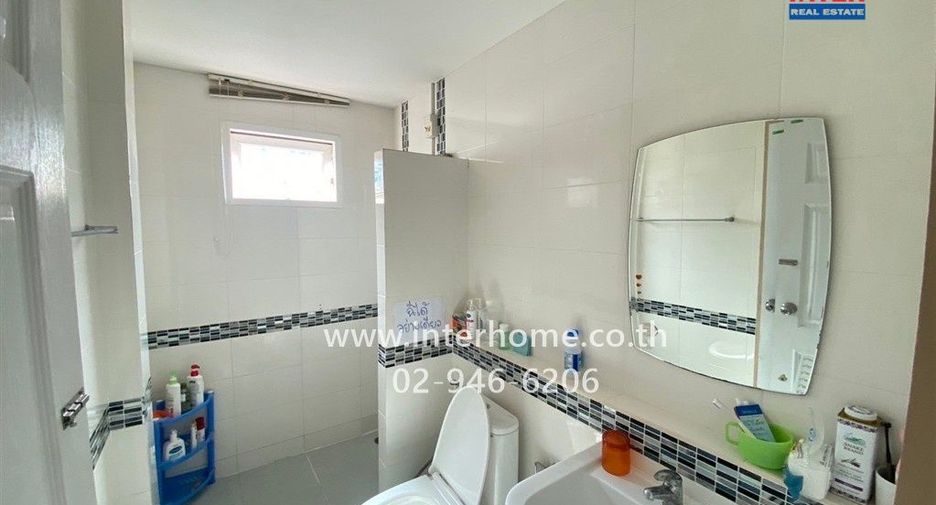 For sale 3 ベッドルーム house in Bang Khun Thian, Bangkok