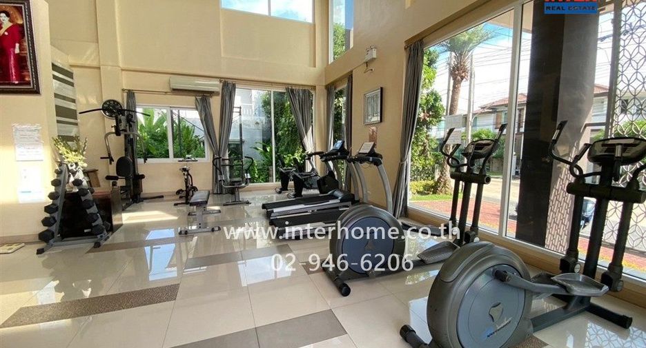 For sale 3 ベッドルーム house in Bang Khun Thian, Bangkok