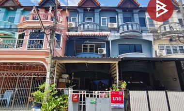 Reihenhaus zum Kauf mit 4 Zimmer in Nong Khaem, Bangkok