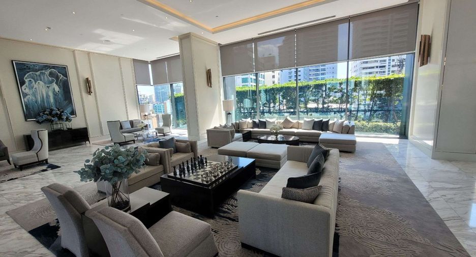 Condo en alquiler de 2 habitaciones en Khlong Toei, Bangkok