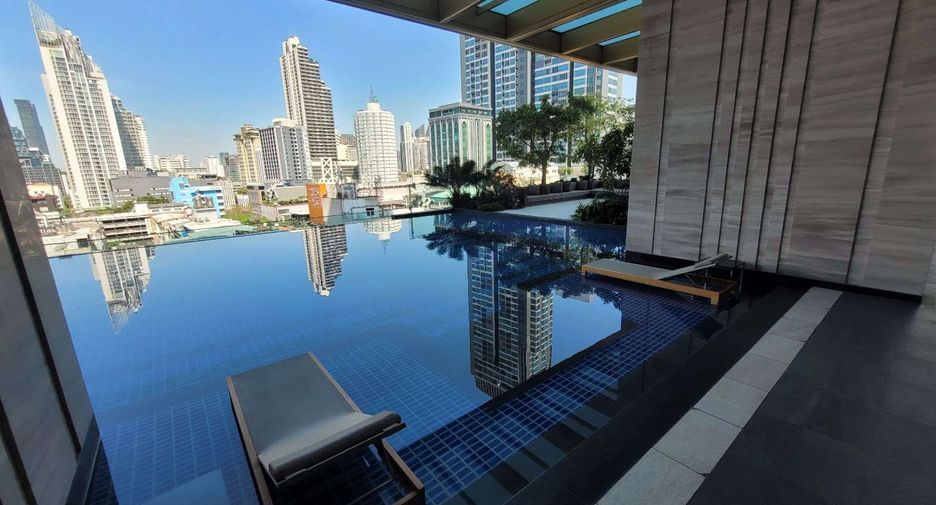 Condo en alquiler de 2 habitaciones en Khlong Toei, Bangkok