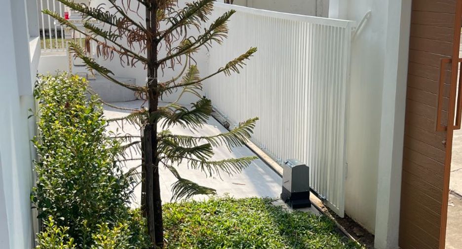 For rent and for sale 4 bedrooms house in Doi Saket, Chiang Mai