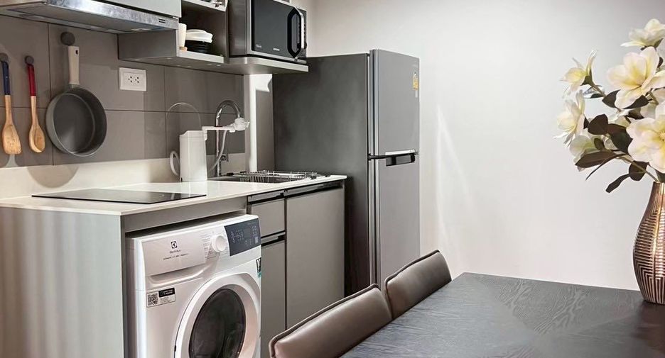 For rent 1 bed condo in Ratchathewi, Bangkok