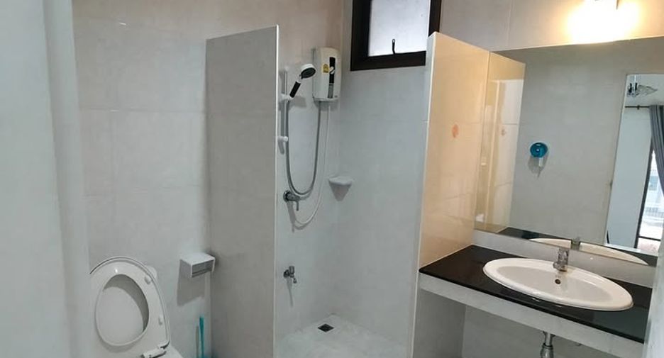 For rent 3 bedrooms house in Hang Dong, Chiang Mai