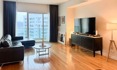 À louer et à vendre 3 chambres condo à Khlong Toei, Bangkok