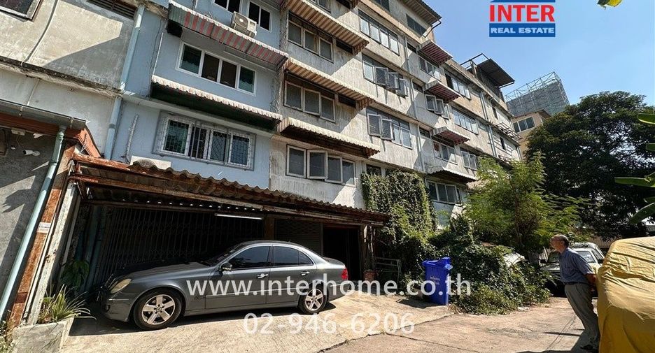 Продажа 3 спальни торговое помещение в Pak Kret, Нонтабури