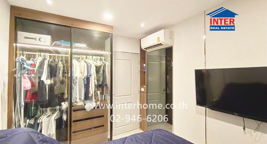 For sale 1 bed condo in Phra Khanong, Bangkok