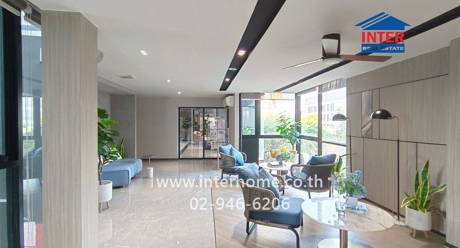 For sale 1 bed condo in Phra Khanong, Bangkok