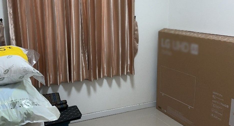 Casa adosada en venta de 3 habitaciones en Mueang Samut Prakan, Samut Prakan