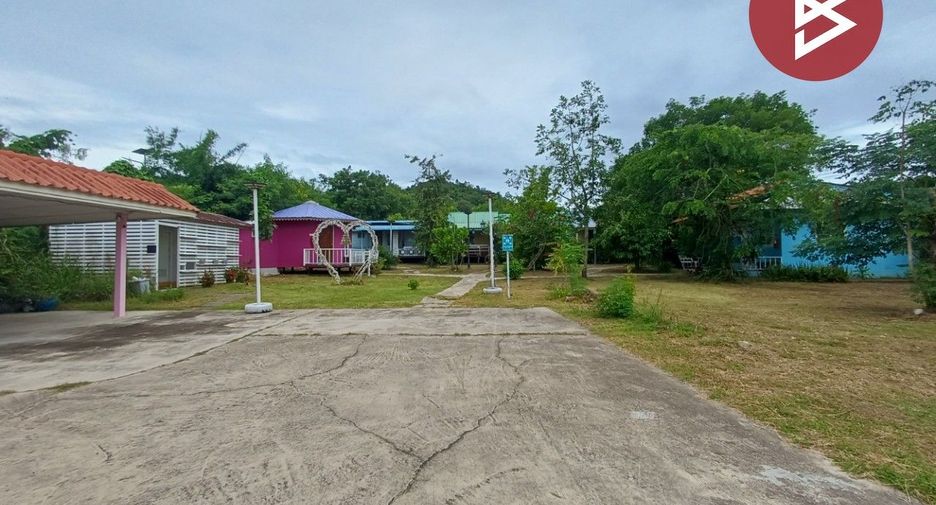For sale hotel in Suan Phueng, Ratchaburi