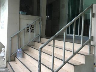 Продажа 1 кровать апартаменты в Mueang Samut Prakan, Самутпракан