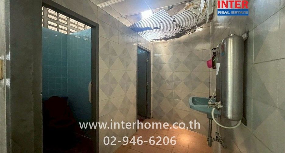 Oficina en alquiler y en venta de 4 habitaciones en Bang Phlat, Bangkok