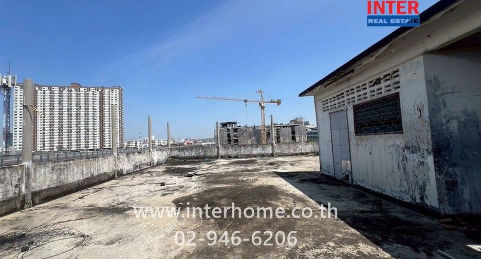 Oficina en alquiler y en venta de 4 habitaciones en Bang Phlat, Bangkok