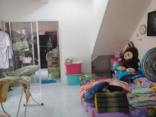 Продажа 2 спальни таунхаус в Mueang Chon Buri, Чонбури