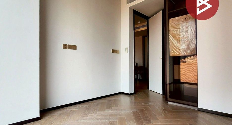 For sale 2 ベッドルーム condo in Watthana, Bangkok