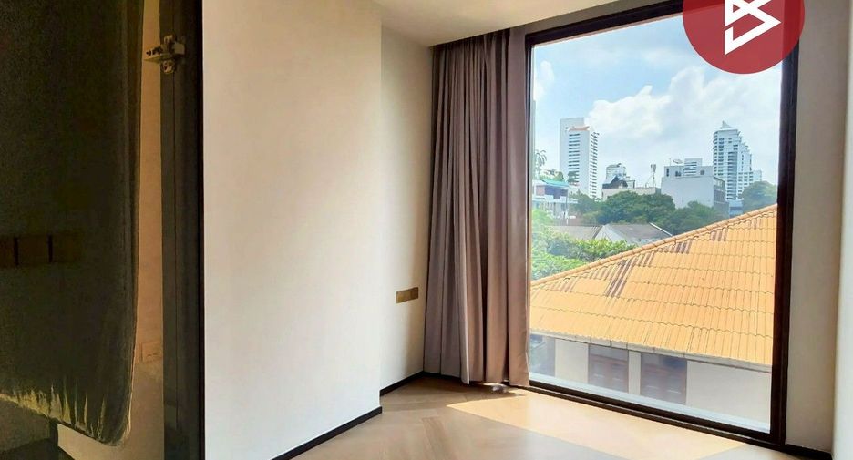For sale 2 ベッドルーム condo in Watthana, Bangkok