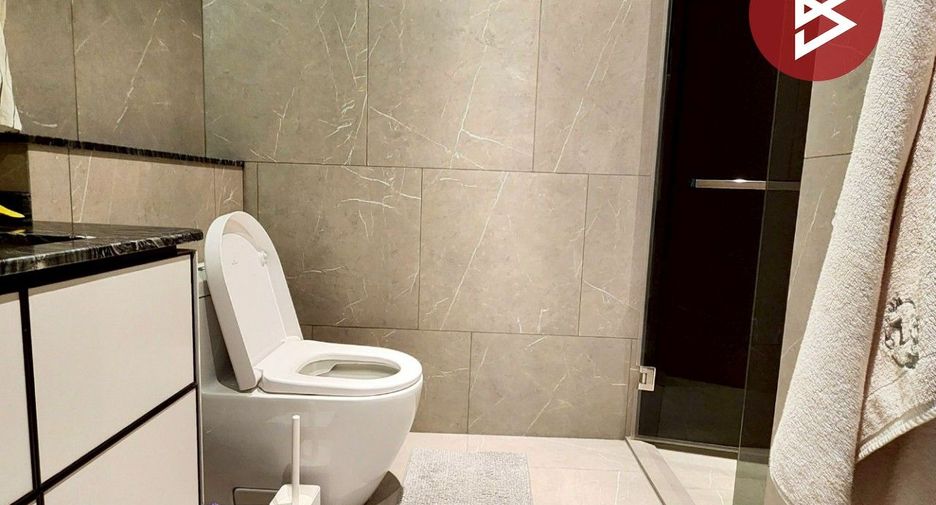 For sale 2 ベッドルーム condo in Watthana, Bangkok