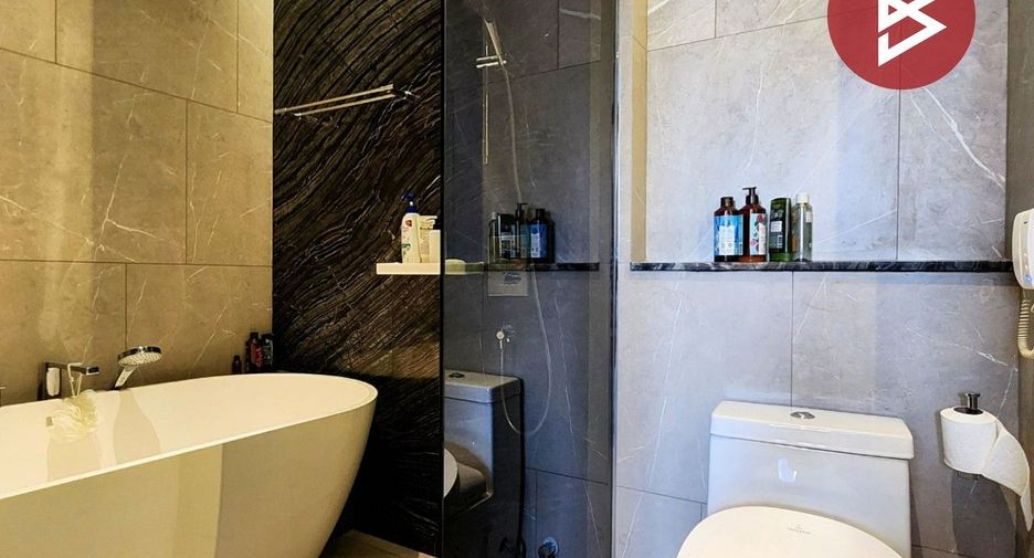 For sale 2 ベッドルーム condo in Watthana, Bangkok