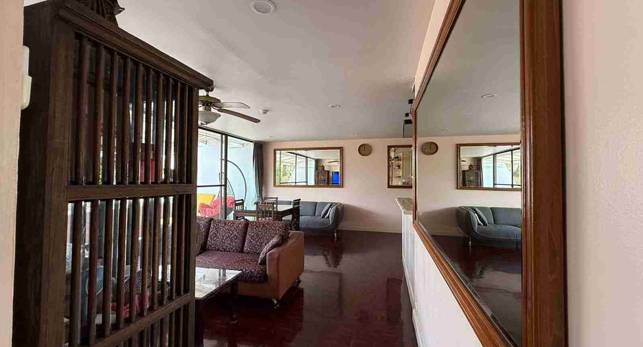 出售 2 卧室 公寓 在 Bang Lamung, Chon Buri